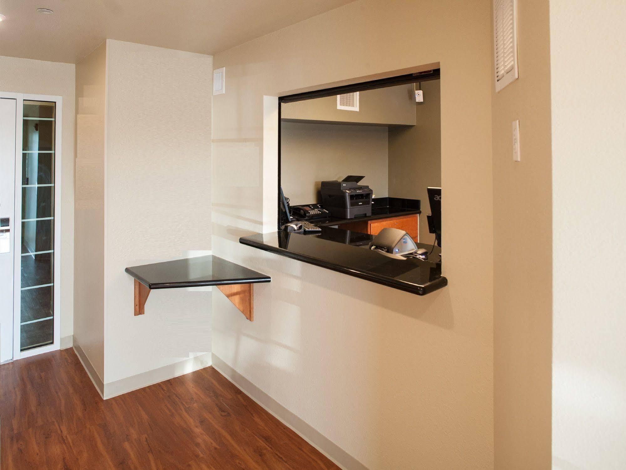 Woodspring Suites Waco Near University Dış mekan fotoğraf